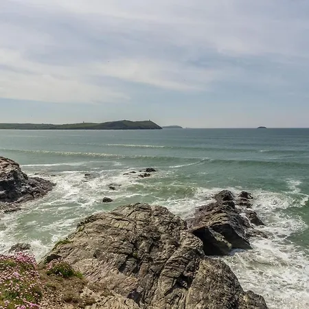 Holiday home 5 The Sands Polzeath